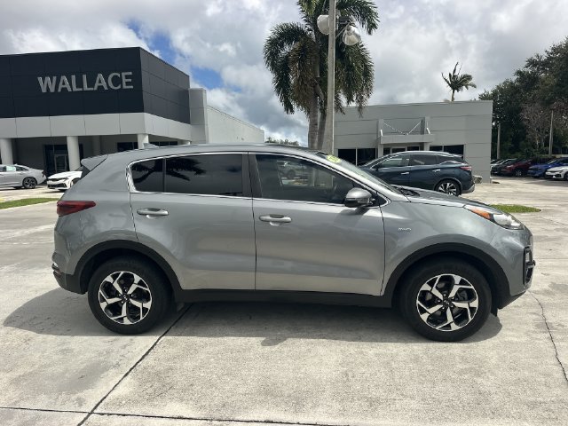 Used 2020 Kia Sportage LX w/ LX Popular Package AWD/4WD image 5