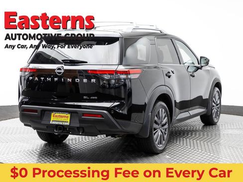 Used 2023 Nissan Pathfinder SL w/ SL Premium Package AWD/4WD image 5