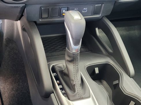 Certified 2024 Nissan Frontier S w/ Technology Package image 15