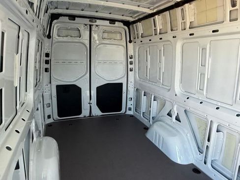 New 2026 Mercedes-Benz Sprinter 2500 image 22