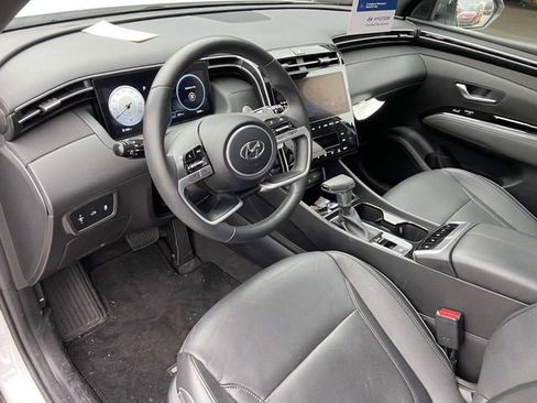 Certified 2024 Hyundai Santa Cruz Limited image 16