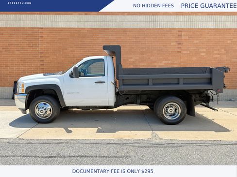 Used 2011 Chevrolet Silverado 3500 W/T w/ Snow Plow Prep Package AWD/4WD image 6