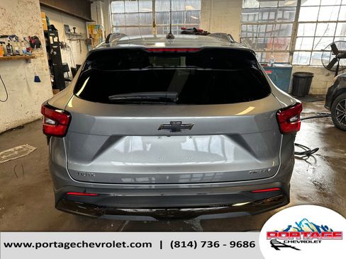 Used 2024 Chevrolet Trax ACTIV w/ Driver Confidence Package image 4