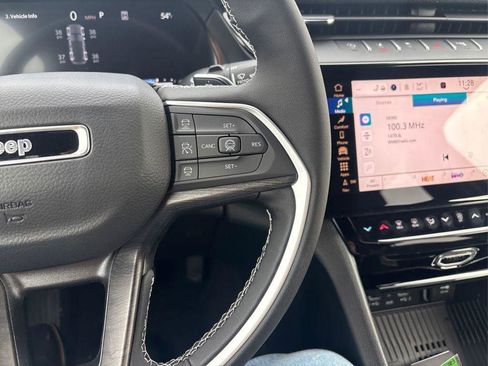 New 2026 Jeep Grand Cherokee Altitude AWD/4WD image 23