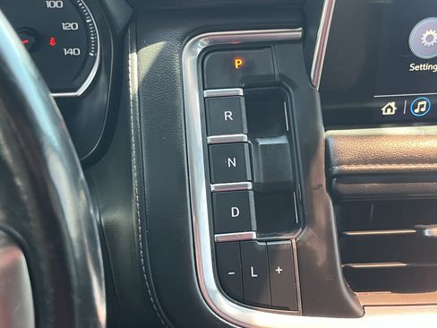 Used 2021 Chevrolet Tahoe LT w/ LT Signature Package AWD/4WD image 26