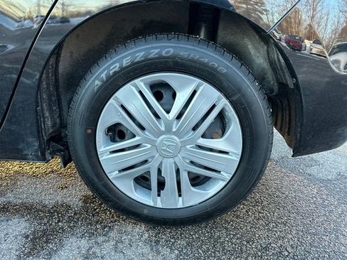 Used 2020 Honda Fit LX image 13