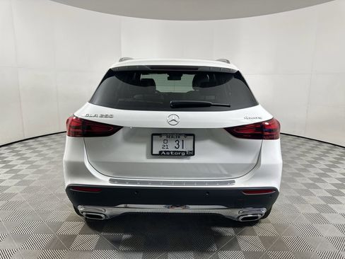 Used 2025 Mercedes-Benz GLA 250 4MATIC image 7