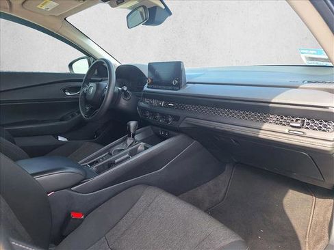 Used 2024 Honda Accord EX image 17