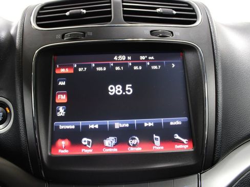 Used 2020 Dodge Journey Crossroad image 34