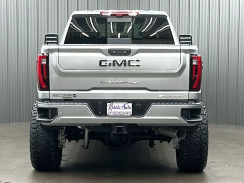 Used 2025 GMC Sierra 3500 Denali Ultimate image 4