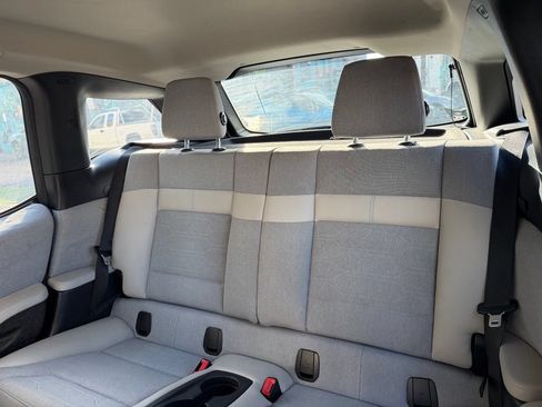 Used 2017 BMW i3 RWD image 9