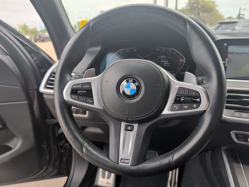 Used 2022 BMW X7 xDrive40i w/ M Sport Package image 24