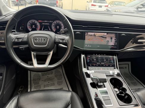 Used 2020 Audi Q7 3.0T Premium Plus AWD/4WD image 14