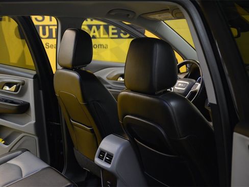 Used 2020 GMC Terrain SLT w/ Preferred Package image 33