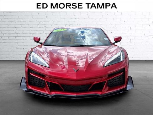 Used 2025 Chevrolet Corvette Z06 w/ Stealth Interior Trim Package RWD image 6