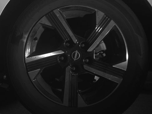 Used 2025 Nissan Sentra SV image 14