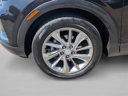 Used 2023 Buick Encore GX Essence w/ Experience Buick Package FWD image 25