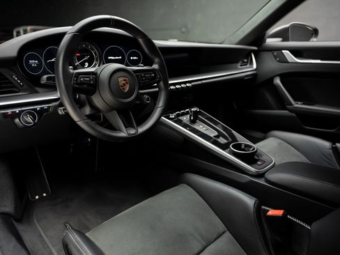 Used 2024 Porsche 911 Turbo S AWD/4WD image 2
