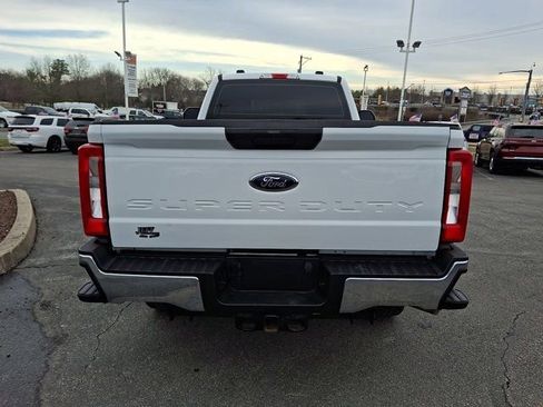 Used 2023 Ford F250 XL w/ FX4 Off-Road Package AWD/4WD image 7