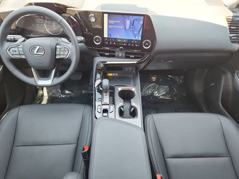 Used 2026 Lexus NX 350h AWD w/ Accessory Package (2T) image 19