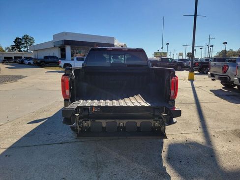New 2026 GMC Sierra 1500 SLT w/ SLT Premium Plus Package image 8