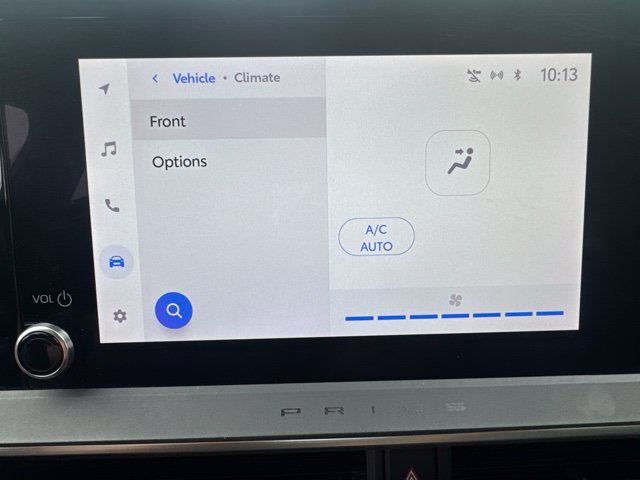 Used 2023 Toyota Prius XLE FWD image 27