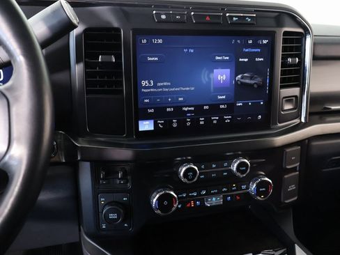 Used 2023 Ford F250 Lariat w/ Sport Appearance Package image 5