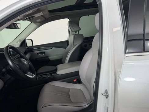 Used 2024 Honda Pilot Elite image 21