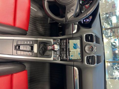 Used 2015 Porsche Boxster S image 24