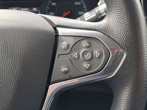 Used 2018 Chevrolet Traverse LS AWD/4WD image 22