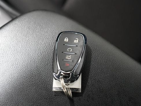 Used 2025 Chevrolet Malibu RS FWD image 27