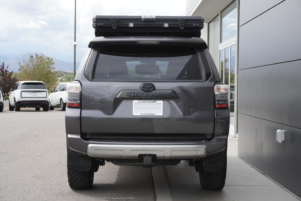 Used 2021 Toyota 4Runner TRD Off-Road Premium w/ Moonroof Package AWD/4WD image 6
