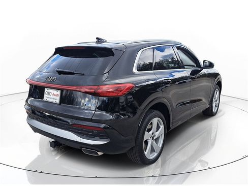 New 2025 Audi Q5 2.0T Premium Plus image 4