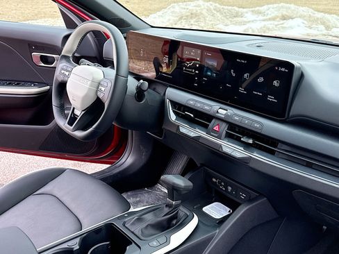 New 2026 Kia K4 GT-Line image 5