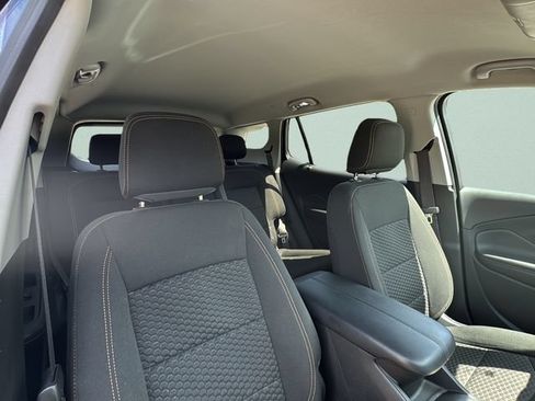 Used 2018 GMC Terrain SLE w/ Driver Convenience Package AWD/4WD image 15