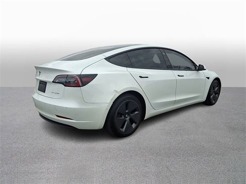 Used 2022 Tesla Model 3 Long Range image 4
