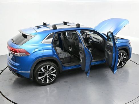 Used 2024 Volkswagen Atlas Cross Sport SEL Premium R-Line AWD/4WD image 39