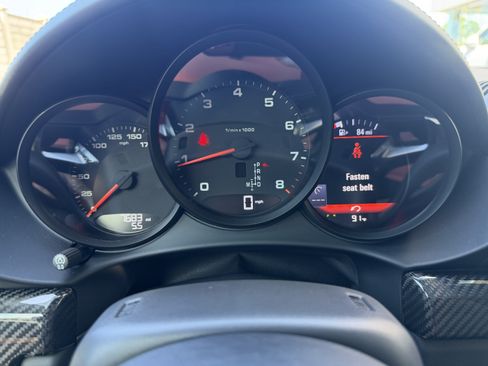 Certified 2025 Porsche 718 Boxster RWD image 30