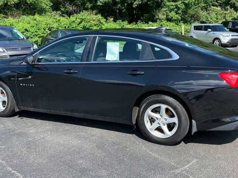Used 2018 Chevrolet Malibu LS FWD image 6