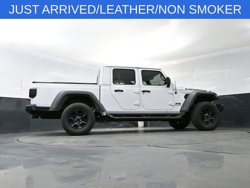 Used 2021 Jeep Gladiator Mojave AWD/4WD image 23