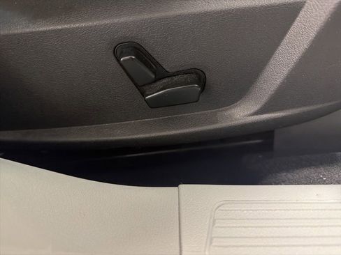 Used 2006 Dodge Charger SRT8 w/ SRT Option Group III image 17