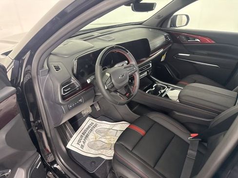 New 2026 Chevrolet Traverse RS image 29