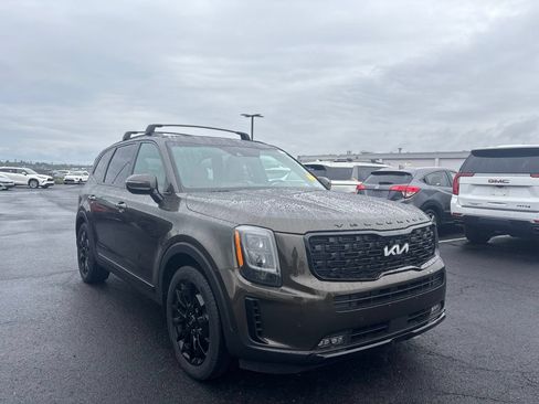 Certified 2022 Kia Telluride SX w/ Nightfall Edition Package AWD/4WD image 1