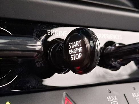 Used 2025 MINI Cooper S image 24