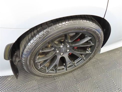 Used 2020 Dodge Charger Scat Pack RWD image 8