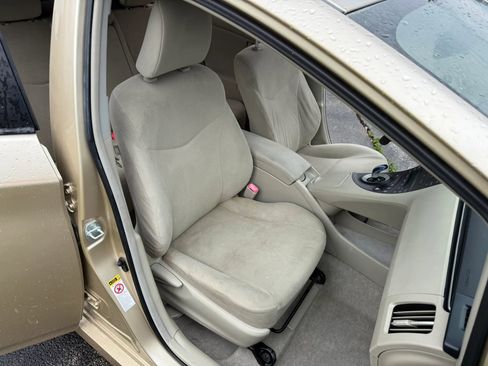 Used 2010 Toyota Prius FWD image 8