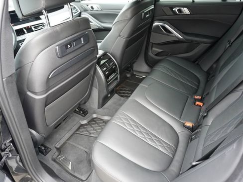 Used 2023 BMW X6 xDrive40i w/ Executive Package AWD/4WD image 29