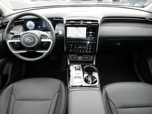 Used 2023 Hyundai Tucson Limited image 10
