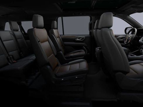Used 2024 Chevrolet Suburban High Country w/ Premium Package 2 AWD/4WD image 34