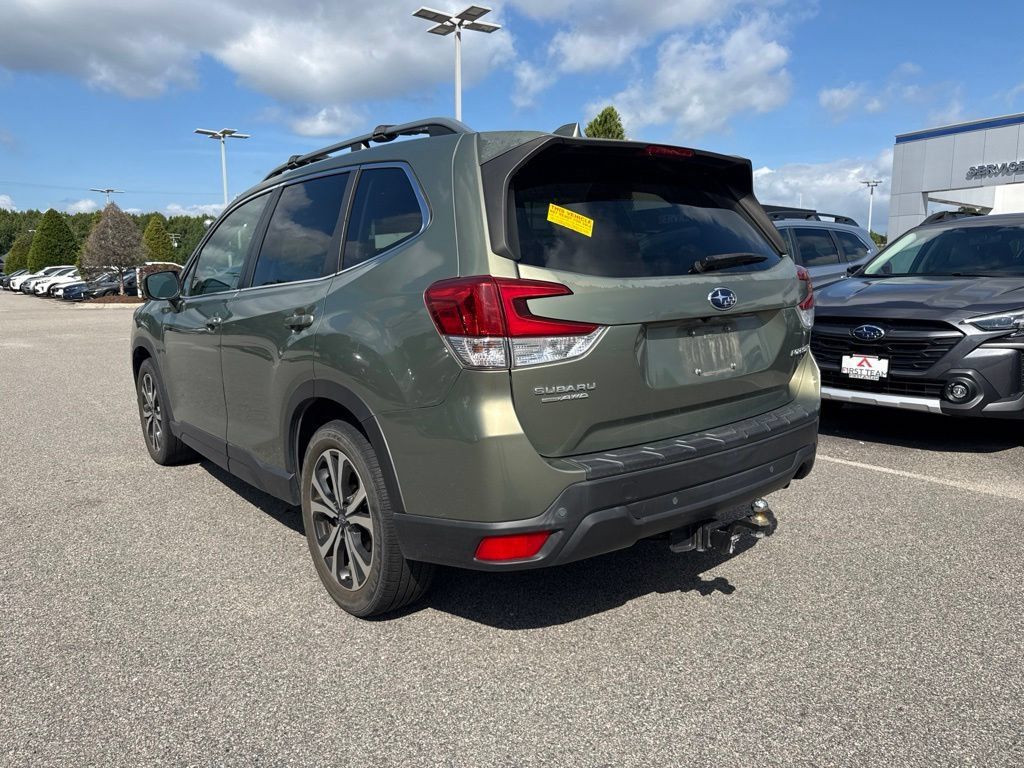 Used 2019 Subaru Forester Limited w/ Popular Package #3 AWD/4WD image 3